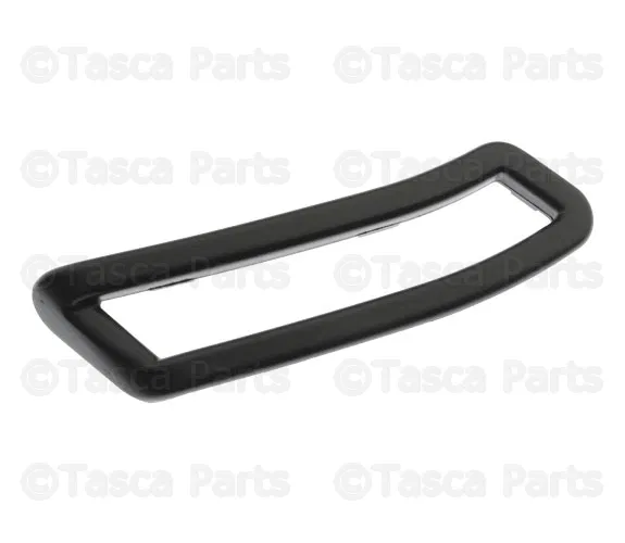 Quarter Trim Bezel - Volvo (1386100)