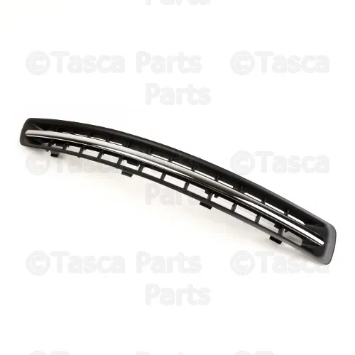 Outer Grille - Passenger Side (RH) - Volvo (30790054)