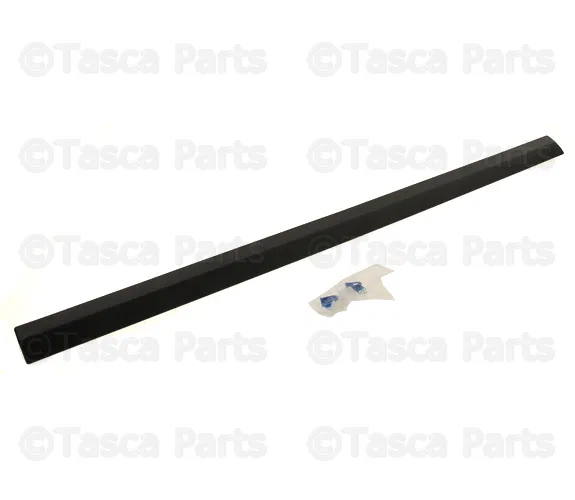 Lower Door Trim - Volvo (31213832)