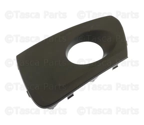Outer Grille - Passenger Side (RH) - Volvo (31353573)