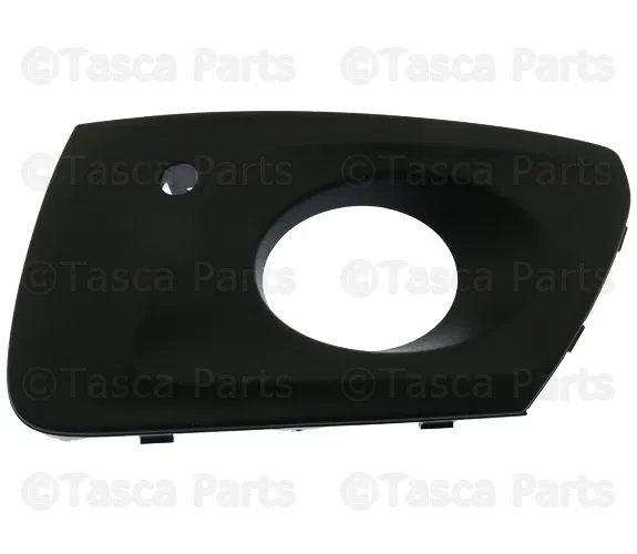 Outer Grille - Passenger Side (RH) - Volvo (31353575)