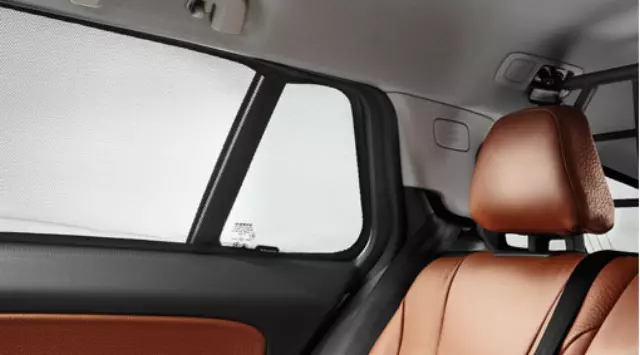 Back Glass Sunshade - Volvo (31399210)