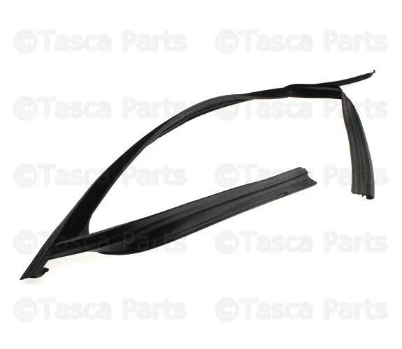 Door Window Molding - Volvo (31479777)