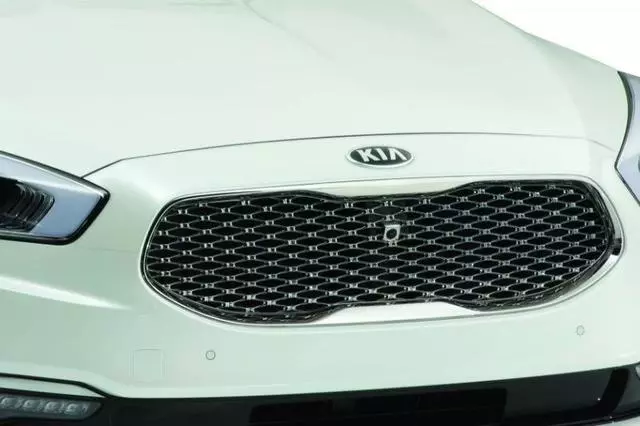 Hood Protector, Clear Applique - Kia (3T025-ADU00)