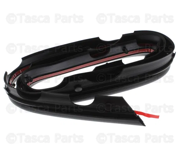 Front Right Hood Seal - Nissan (65820-3TA0C)
