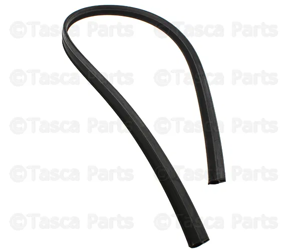 Cowl Grille Seal Strip - Volvo (9178255)