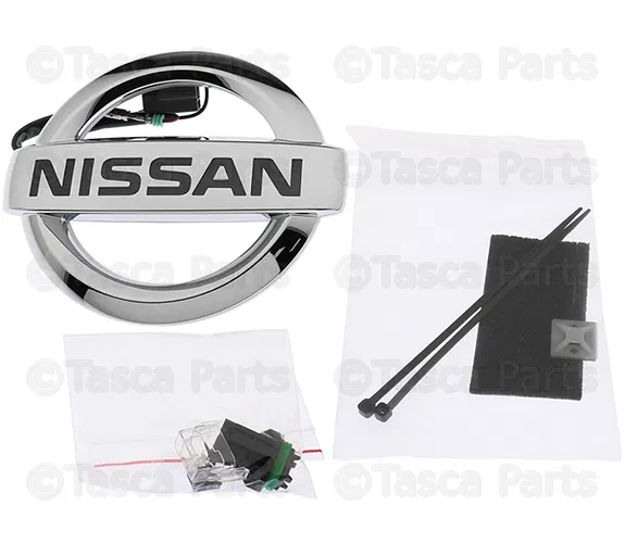 Exterior Emblem, Illuminated Grille - Nissan (F2890-5SK0A)
