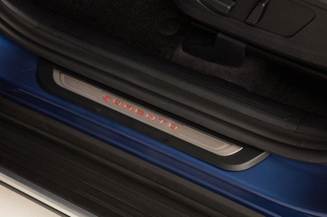 Door Sill Plates, Illuminated - Kia (R5F45-AC200)