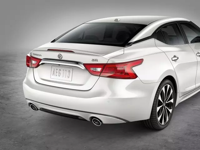Premium Rear Spoiler - Nissan (T99J1-4RA3A)