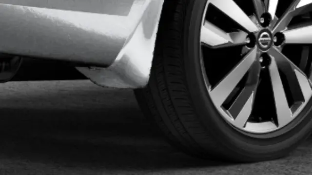 Splash Guards - Rear Set QM1 - Fresh Powder - Nissan (T99J2-5EE9B)