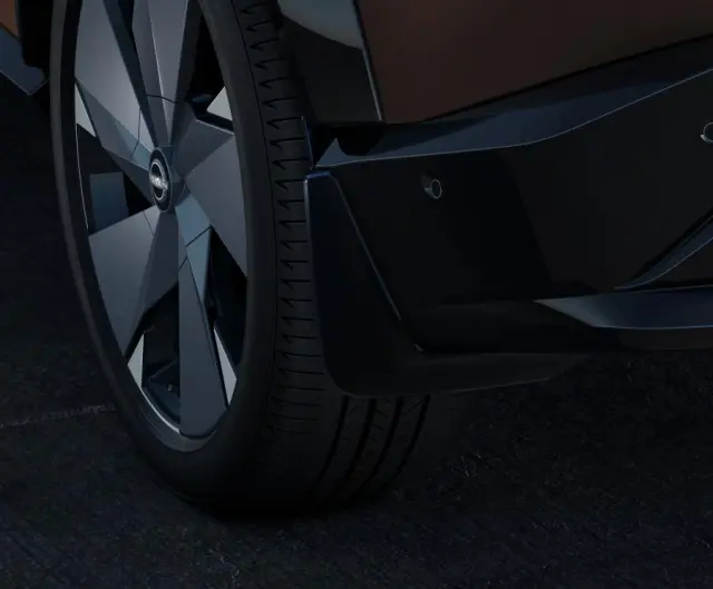 Splash Guards - Rear Set (2-piece / Super Black) - Nissan (T99J2-5MP2A)