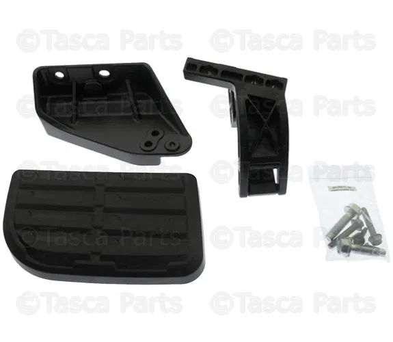 Rear Bumper Step - Nissan (T99T7-9BU10)