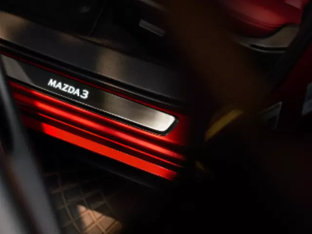 Illuminated Door Sill Trim Plates - Mazda (bdghv1370a)