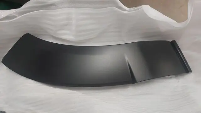 Wheel Opening Molding - Mazda (dgh951w81a)